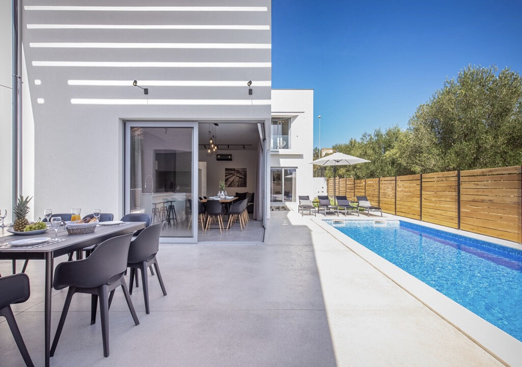 Freies Klettern Ultramodernes Haus - Raum Zadar