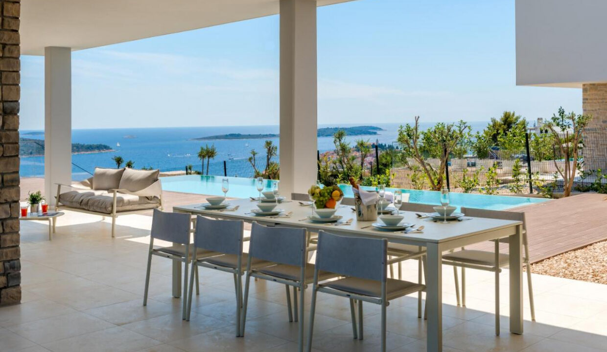 Schöne Villa mit Meerblick Primošten