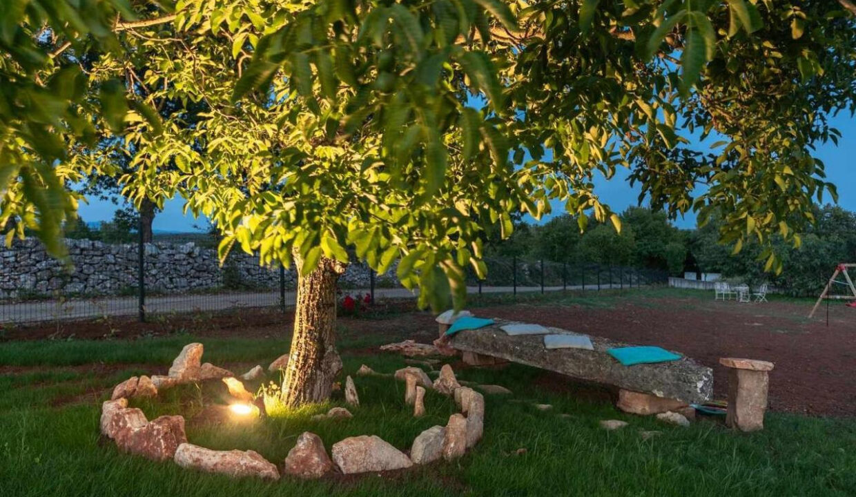 Moderne Villa mit Extra-Grundstück - Tinjan, Region Istrien