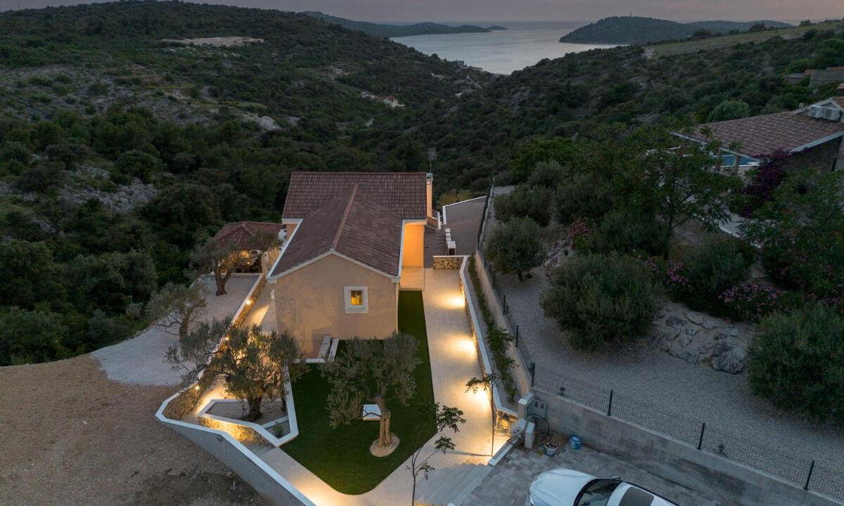 Atemberaubendes Haus Razanj