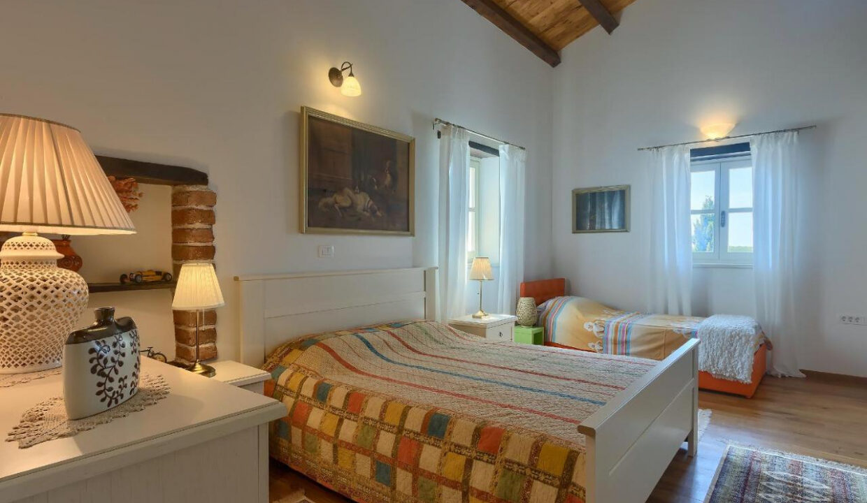 Wunderschönes Steinhaus bei Tinjan