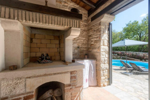 Wunderschönes Steinhaus bei Tinjan