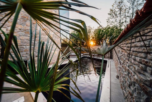 Neue moderne Villa aus Stein in der Region Zadar