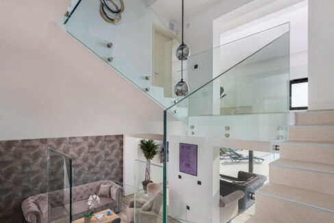 Neue moderne Villa mit Meerblick in der Nähe von Šibenik