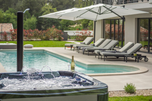 Exklusive Villa Pore?