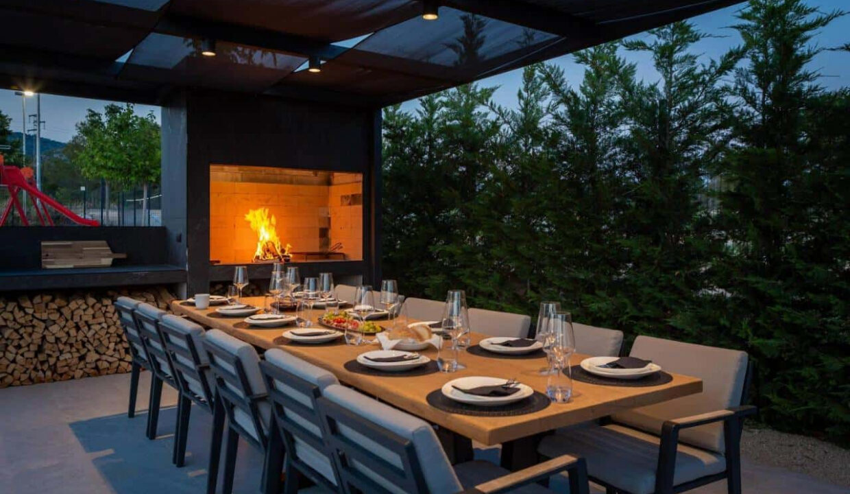 Erstaunliches modernes Haus bei Sibenik