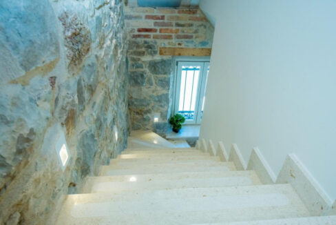 Rustikale Doppelhaushälfte - Kastel Luksic