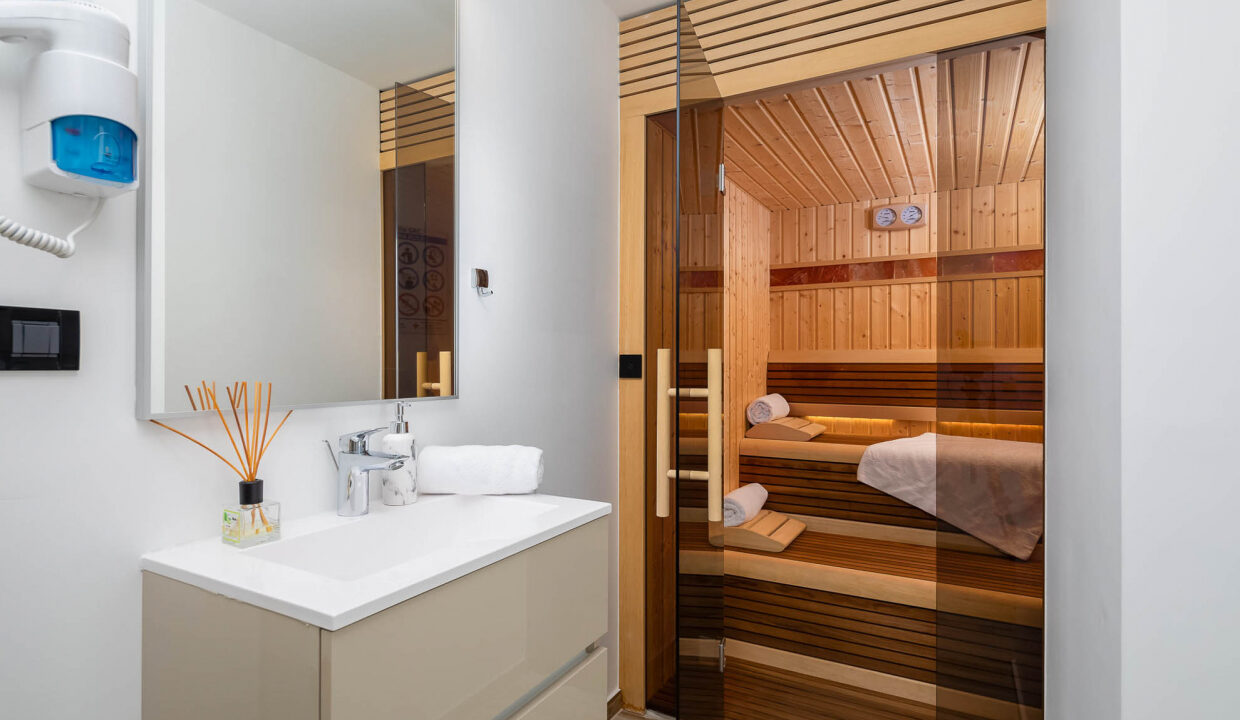 Neue moderne Villa mit Meerblick in der Nähe von Šibenik