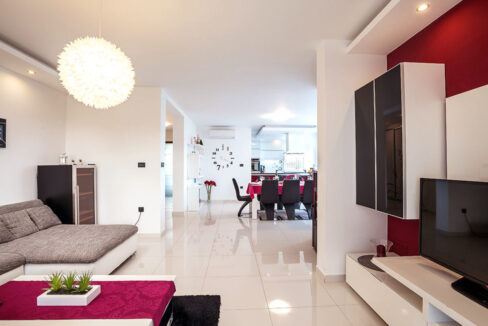 Zweistöckiges modernes Haus - Nin, Region Zadar