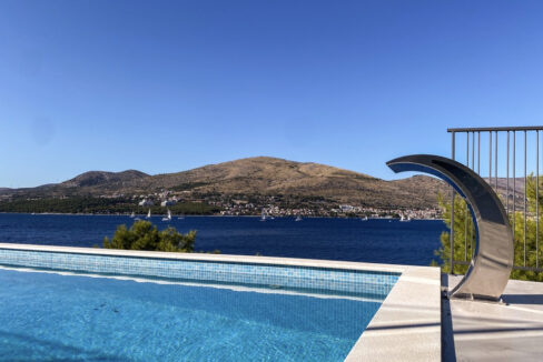 Erstaunliche Villa direkt am Meer auf Ciovo