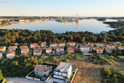 Exklusive neue Villa mit Meerblick - Pula, Istra