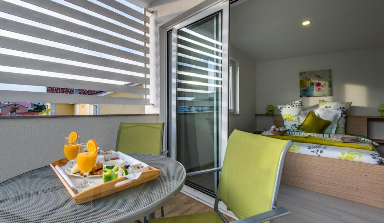 Haus am Wasser in Sibenik