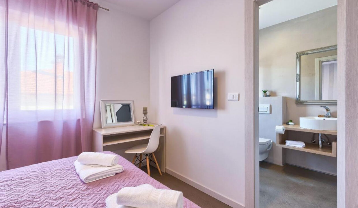 Doppelhaushälfte Pula