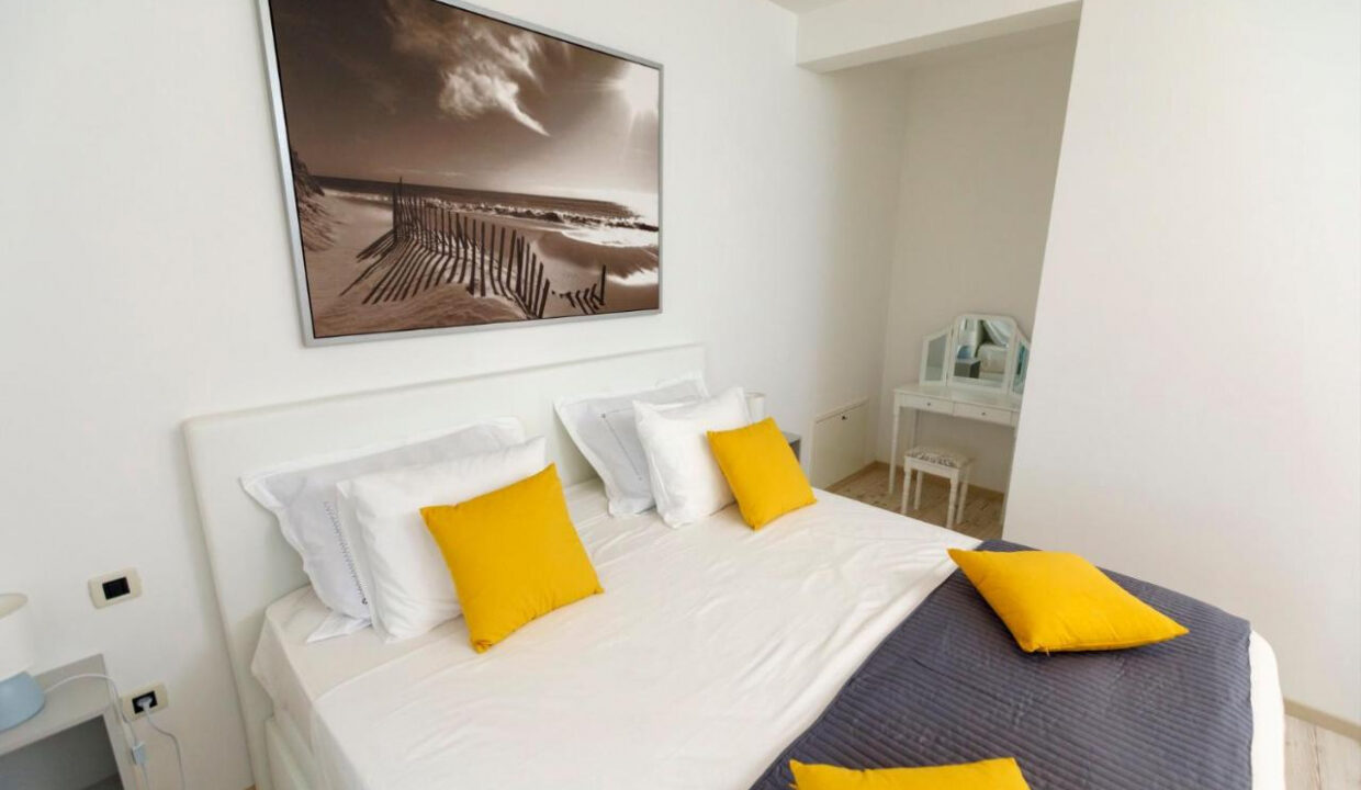 Haus mit Meerblick in Kastel Sucurac