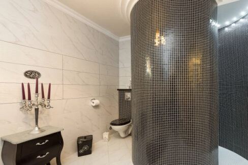 Tropisch anmutende Villa in der Nähe des Nationalparks Krka