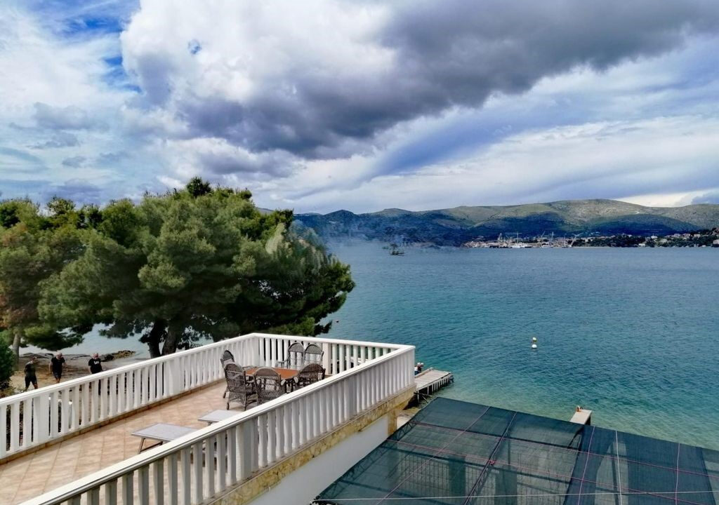 Haus am Meer bei Trogir