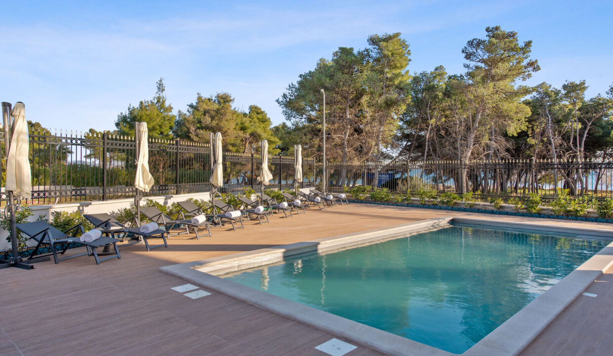 Exklusive Villa direkt am Meer in Vodice