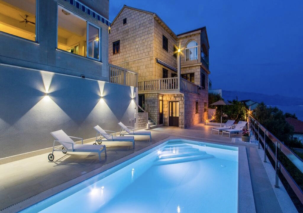 Steinhaus mit Meerblick auf der Insel Brac