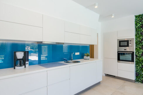 Weiße Villa am Meer mit extra Grundstück - Dubrovnik