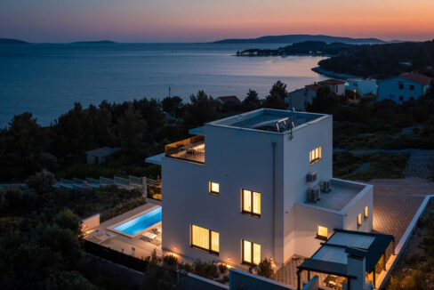 Exklusive Villa mit Meerblick Okrug Gornji