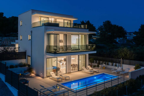 Exklusive Villa mit Meerblick Okrug Gornji