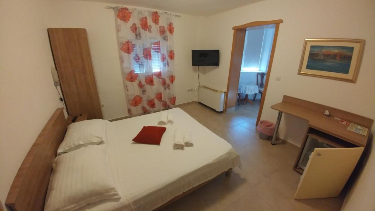 Pansion am Meer Vodice