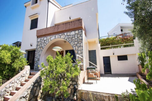 Haus mit Meerblick in Sibenik