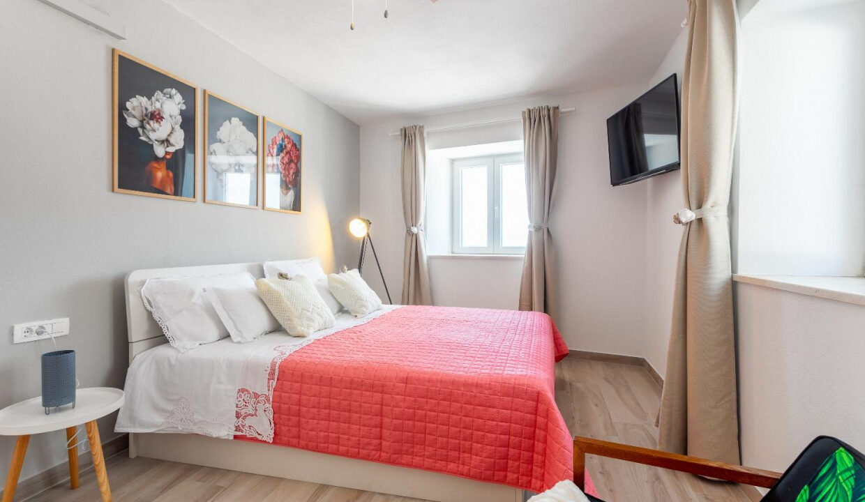 Steinhaus auf der Insel Brac