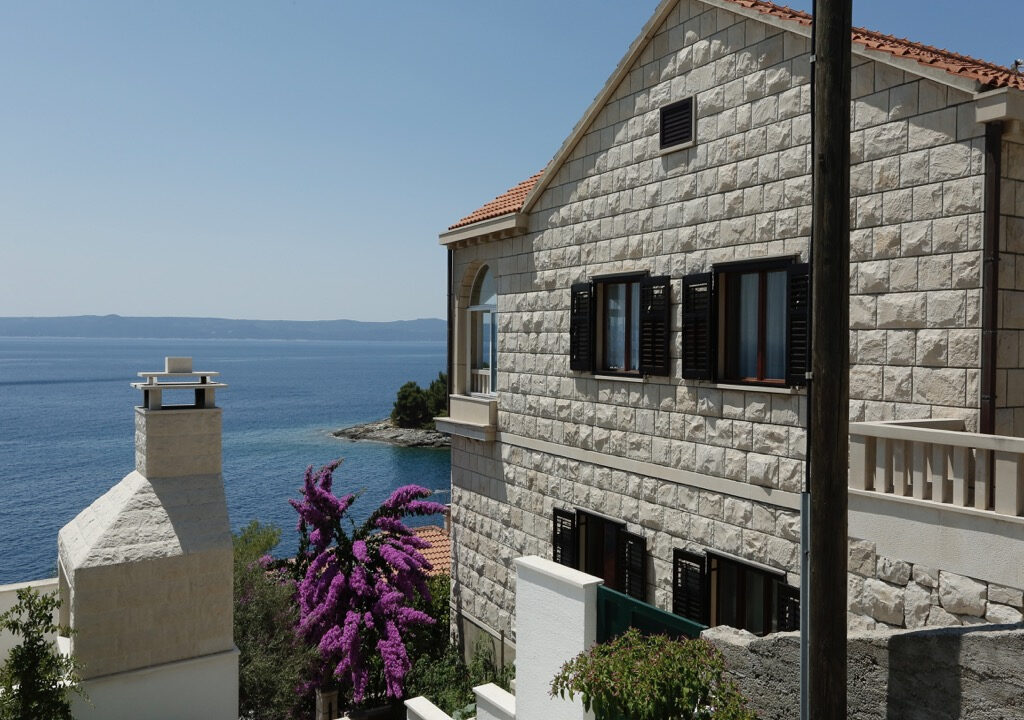 Steinhaus mit Meerblick auf der Insel Brac