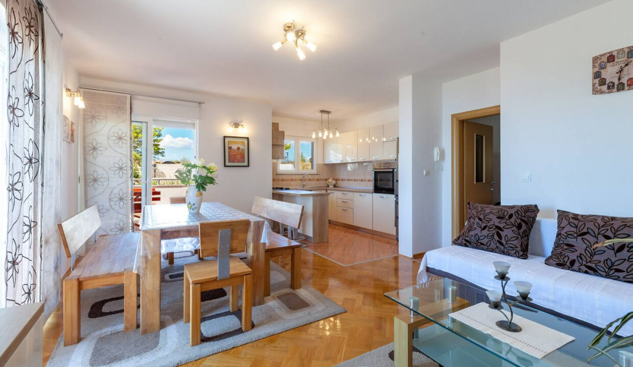 Ferienhaus Podstrana