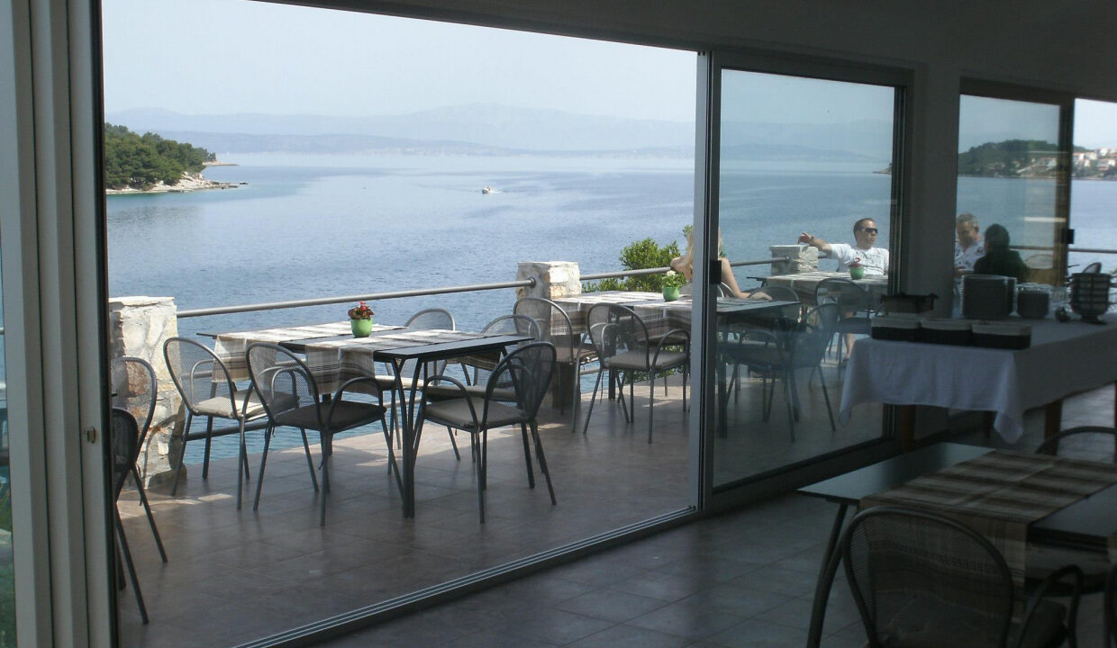 Haus am Meer auf der Insel Šolta