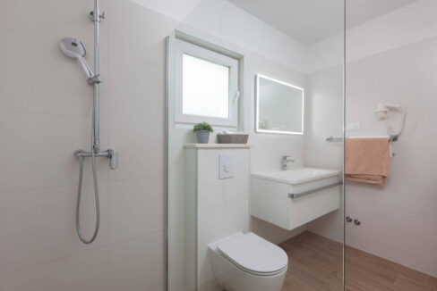 Super Haus mit Meerblick in Makarska