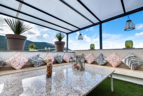 Haus am Wasser in Sibenik