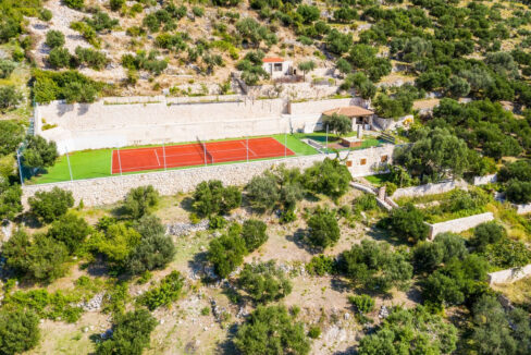 Großzügiges Anwesen mit einem Tennisplatz und einem Haus - Zaton, Dubrovnik Gebiet
