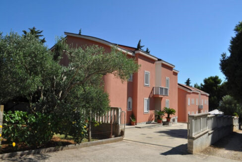 Grundstück am Meer Sveti Filip Jakov