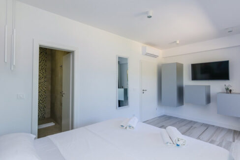 Weiße Villa am Meer mit extra Grundstück - Dubrovnik