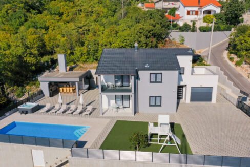 Großzügiges Einfamilienhaus - Stadt Imotski