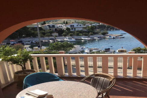 Haus am Meer in Sibenik