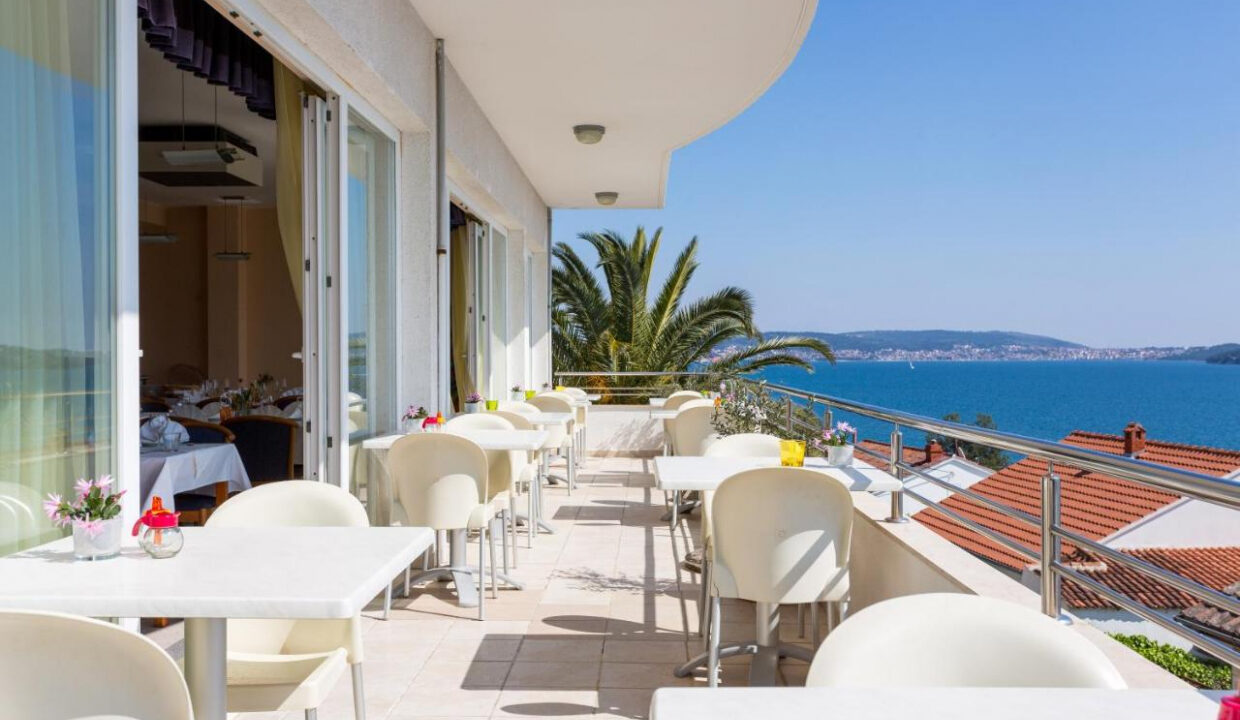 Elegantes Hotel mit Meerblick - Trogir