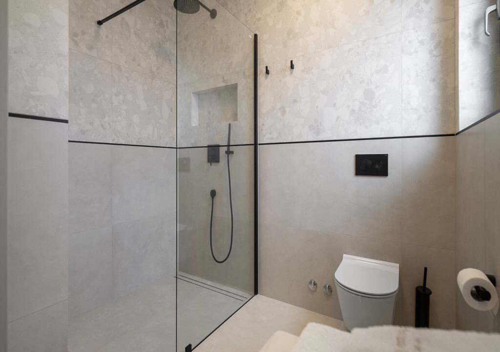 Moderne Villa in Split, Podstrana