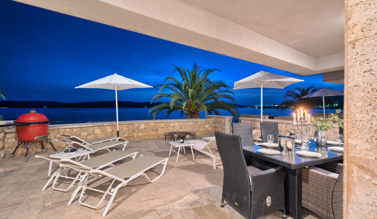 Haus am Meer bei Trogir