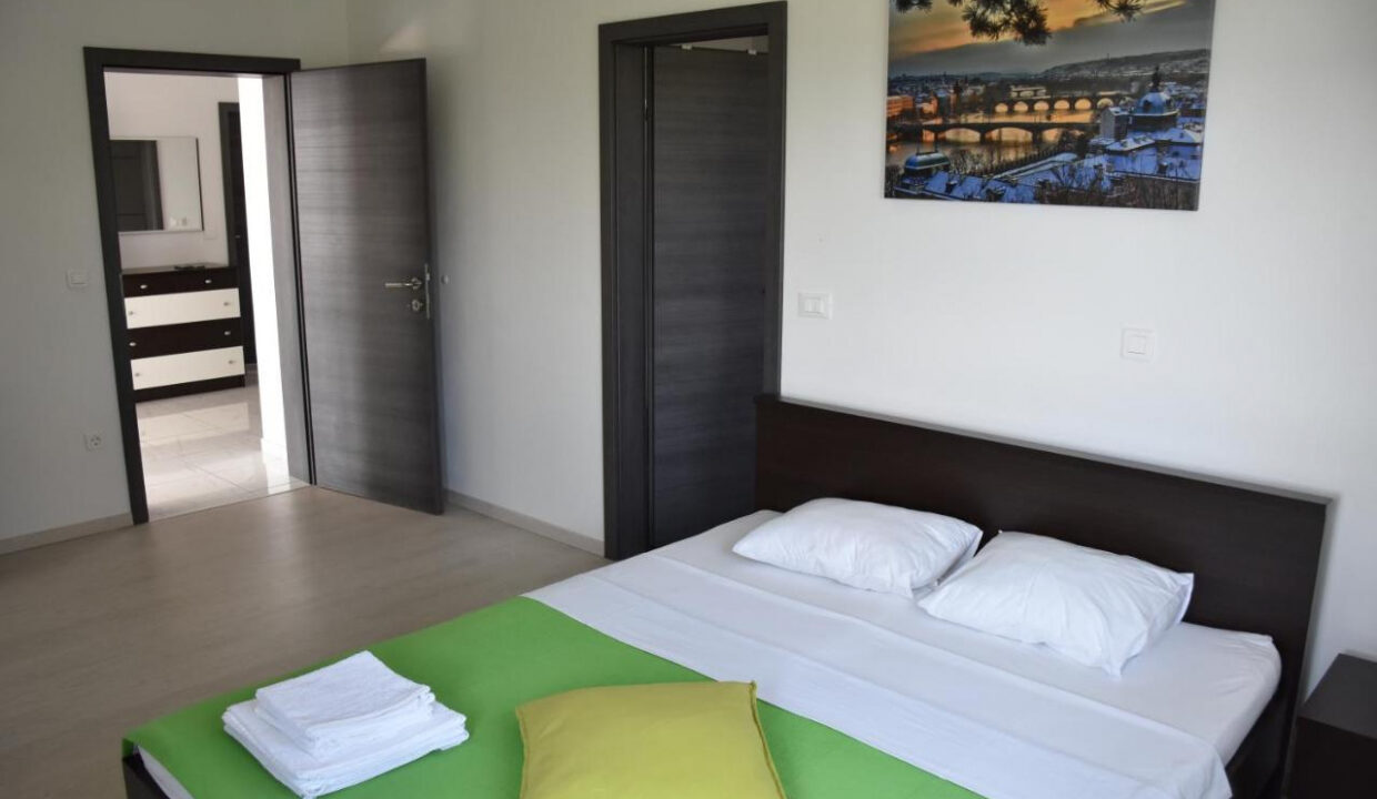 Grundstück mit Meerblick in Crikvenica