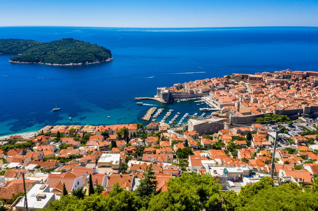 5500 m2 Baugrundstück - Cilipi, Dubrovnik