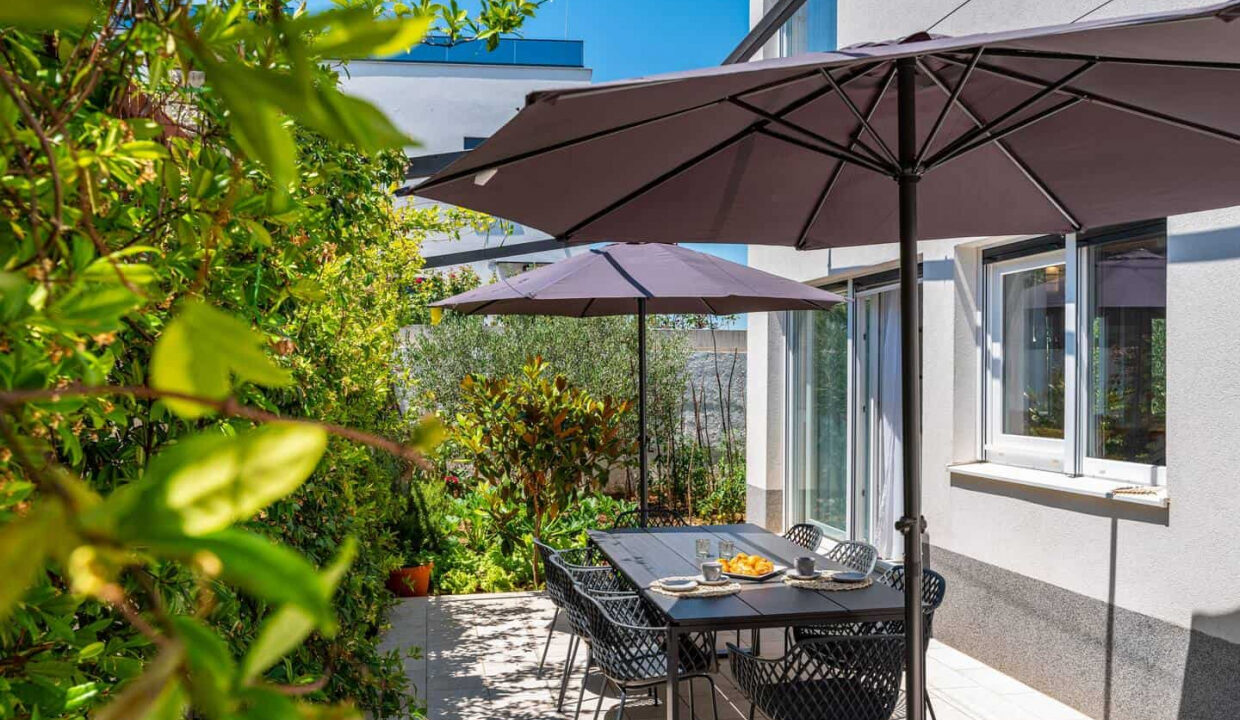 Haus in der Nähe des lokalen Strandes auf Ciovo