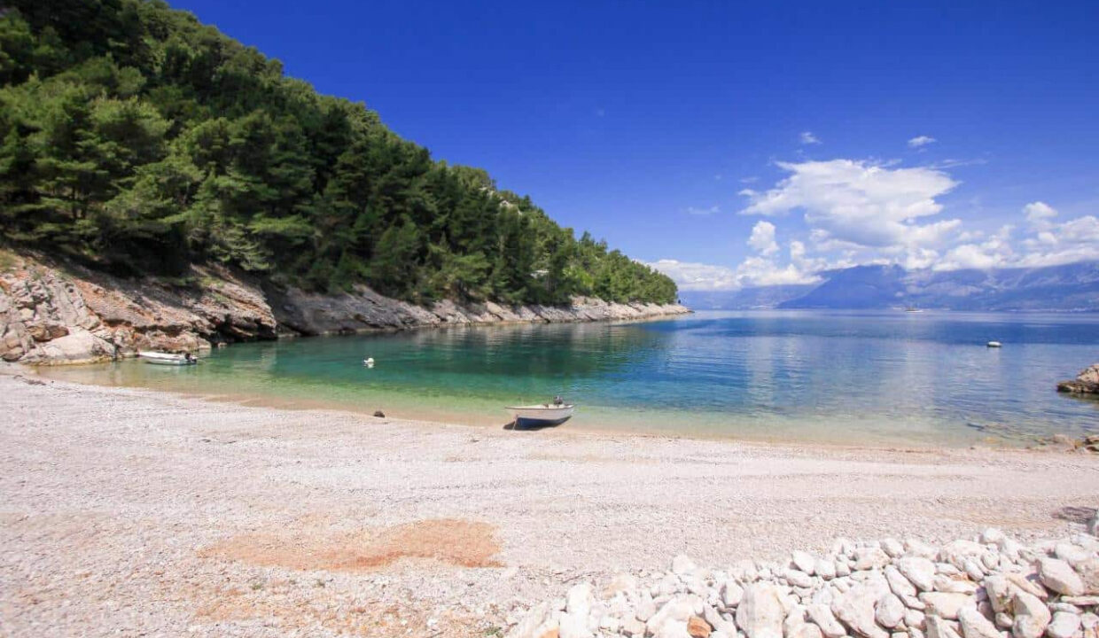 Traditionelles Haus am Meer auf der Insel Hvar