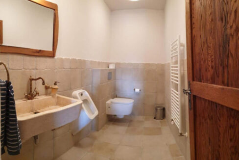 Erstaunliches Haus bei Pakostane