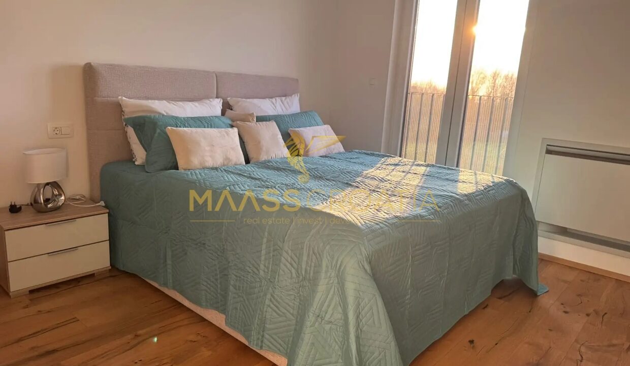 BD66EB86-6339-4B8F-A602-E2633062808E