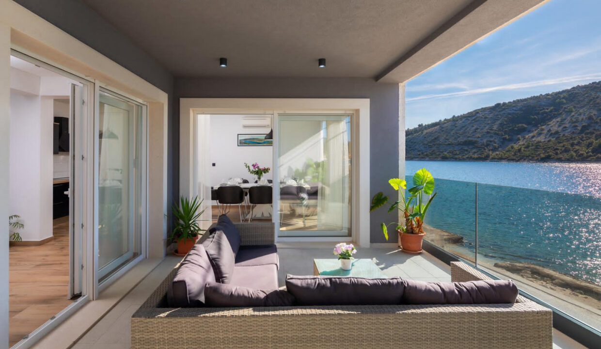 Villa am Meer in Vinisce