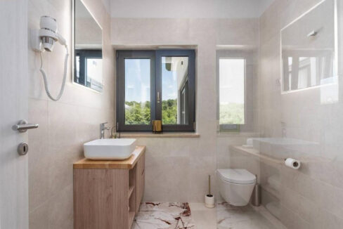Elegantes modernes Haus -Tinjan, Istrien