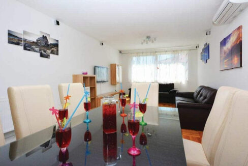 Ferienhaus in Podstrana, Split